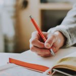 Dari Kehidupan yang Sederhana Menuju Bangku Kuliah Dari Kehidupan yang Sederhana Menuju Bangku Kuliah
